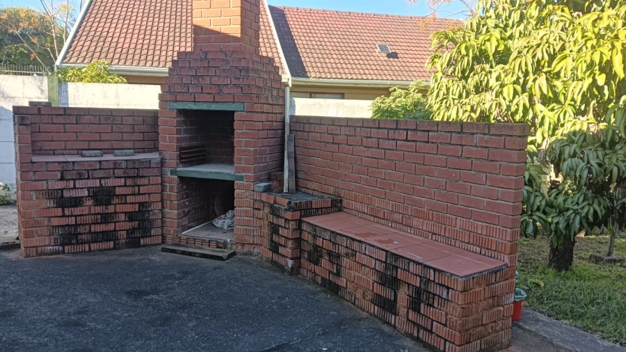 3 Bedroom Property for Sale in Amalinda Eastern Cape